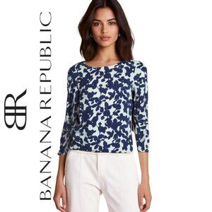 🐣Y2K Vintage Banana Republic 3/4 sleeve Jewel neck Top floral print %100 Cotton